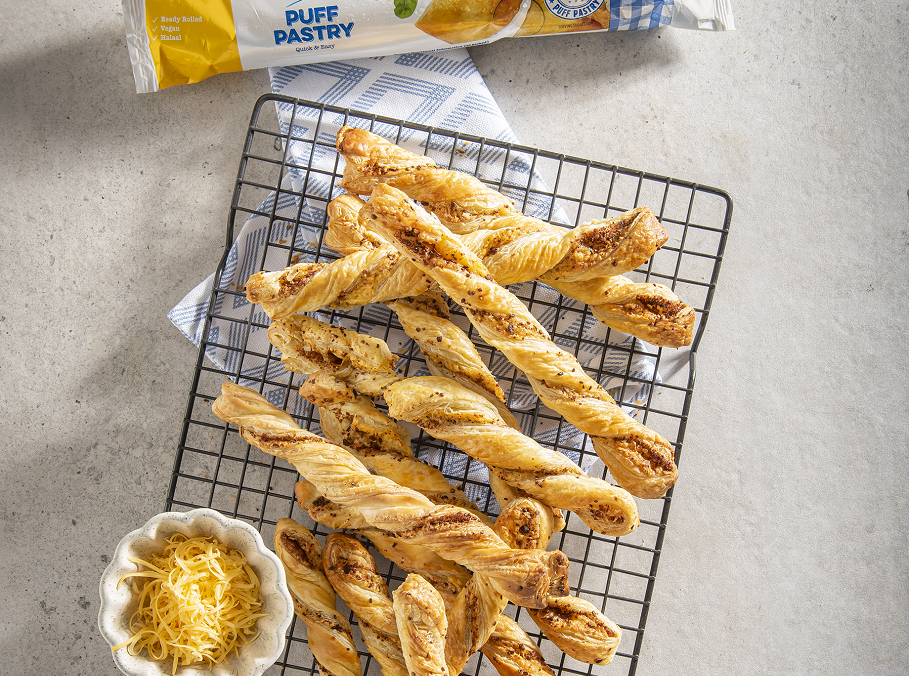 Biltong & Cheddar Puff Pastry Twists